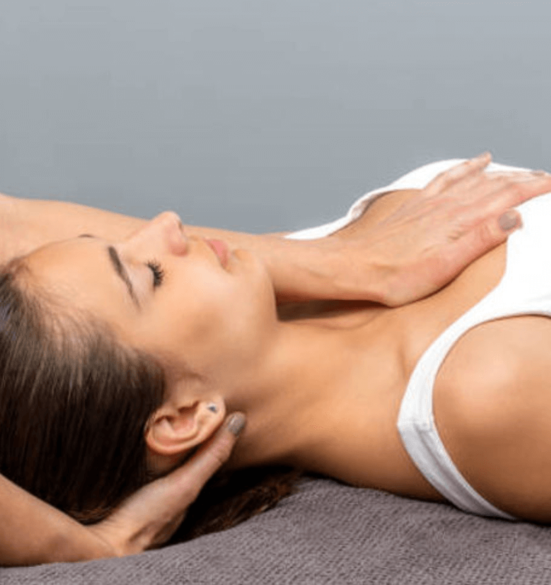 Massage ngực đúng cách giúp tăng vòng 1